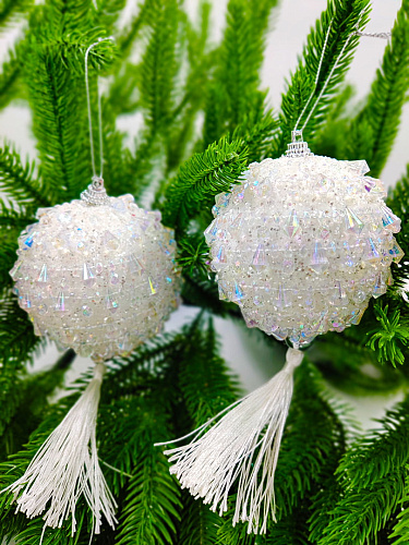 													Шар с кистью 8 см 2 шт  9920359