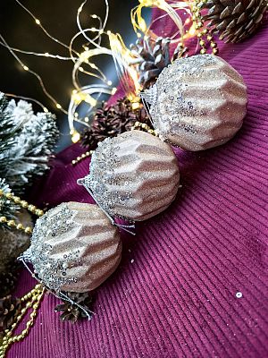 Набор шаров 8 см 3 шт шампань AL10-11