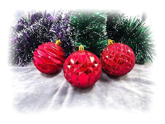 Набор шаров 8 см 3 шт красный 80ZV03-08R